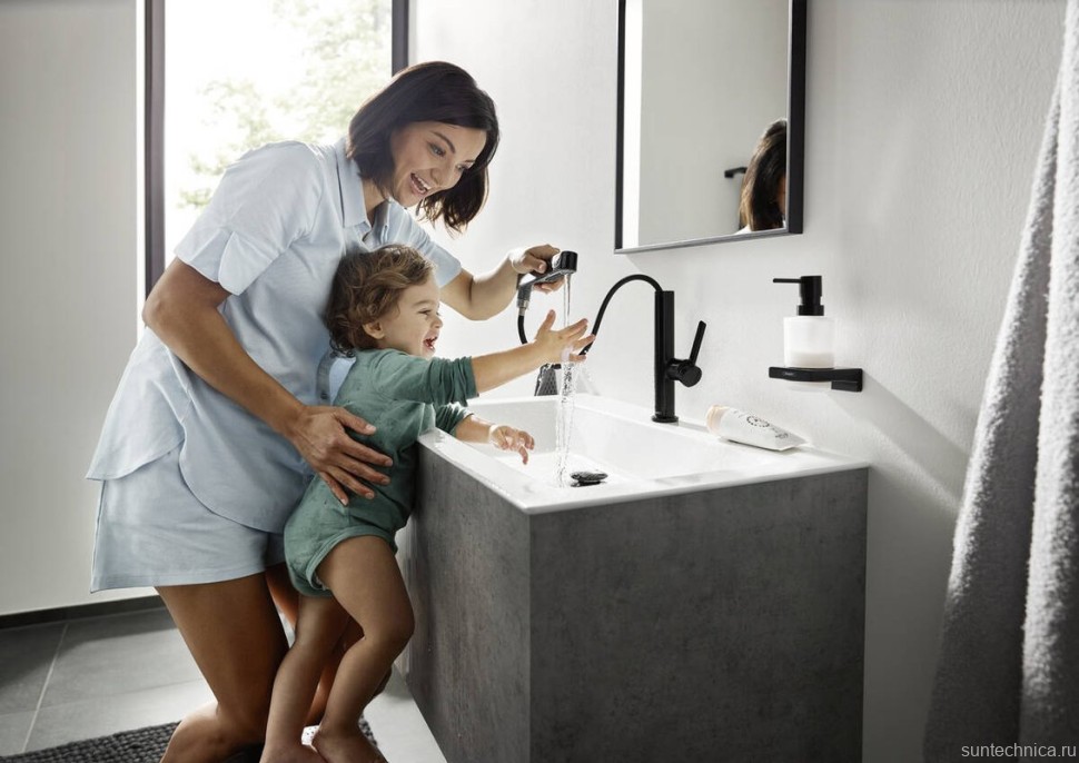 Смеситель для раковины Hansgrohe Finoris 230 76063670 матовый черный