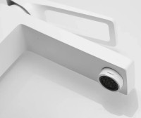 Смеситель для раковины Shevanik S6801C белый