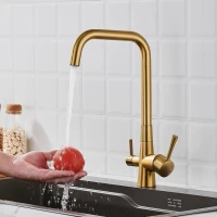 Смеситель для кухни с подключением фильтра Shevanik S528G, золотой сатин Смеситель для кухни с подключением фильтра Shevanik S528G, золотой сатин