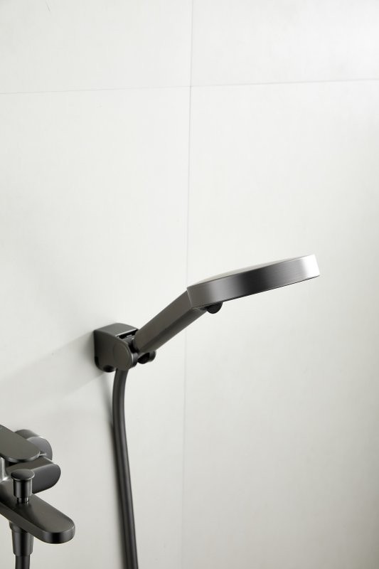 Смеситель для ванны с душем BELZ B713 B61713-3 оружейная сталь