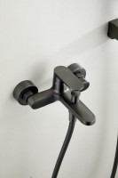 Смеситель для ванны с душем BELZ B713 B61713-3 оружейная сталь Смеситель для ванны с душем BELZ B713 B61713-3 оружейная сталь