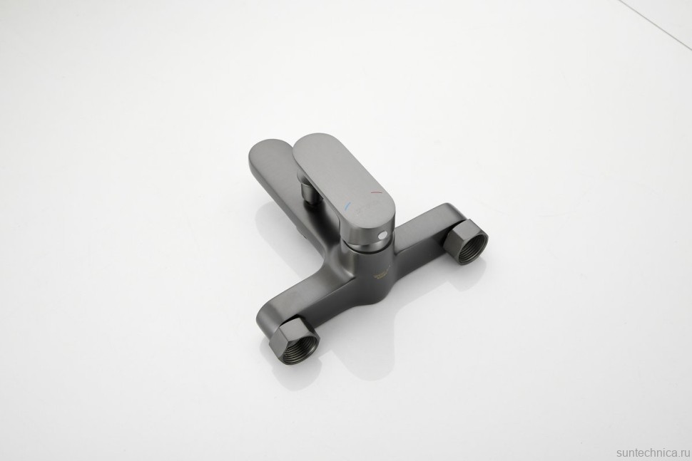 Смеситель для ванны с душем BELZ B713 B61713-3 оружейная сталь