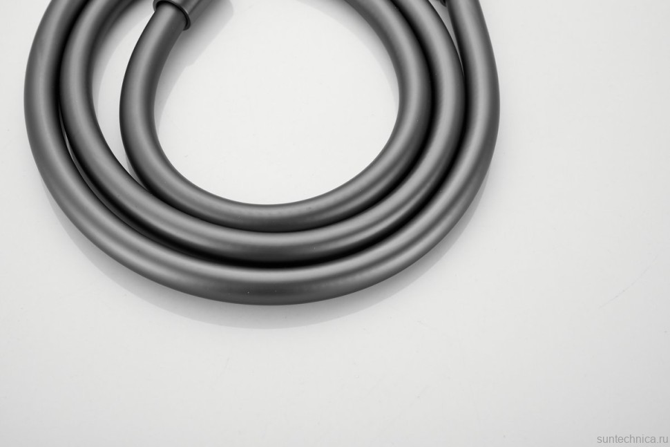 Смеситель для ванны с душем BELZ B713 B61713-3 оружейная сталь