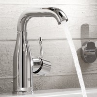 Смеситель для раковины Grohe Essence New 23462001