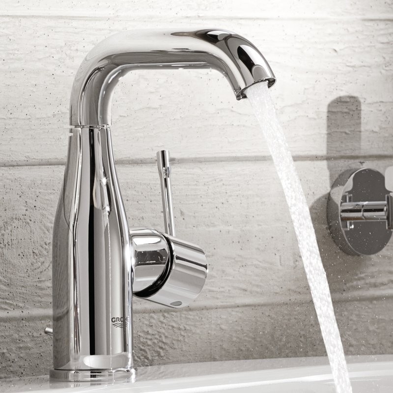 Смеситель для раковины Grohe Essence New 23462001