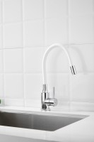 Смеситель для кухни BELZ B809 B73809-8 с гибким изливом, хром