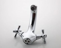 Смеситель для раковины Fashun A1025 хром Смеситель для раковины Fashun A1025 хром