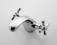 Смеситель для раковины Fashun A1025 хром Смеситель для раковины Fashun A1025 хром
