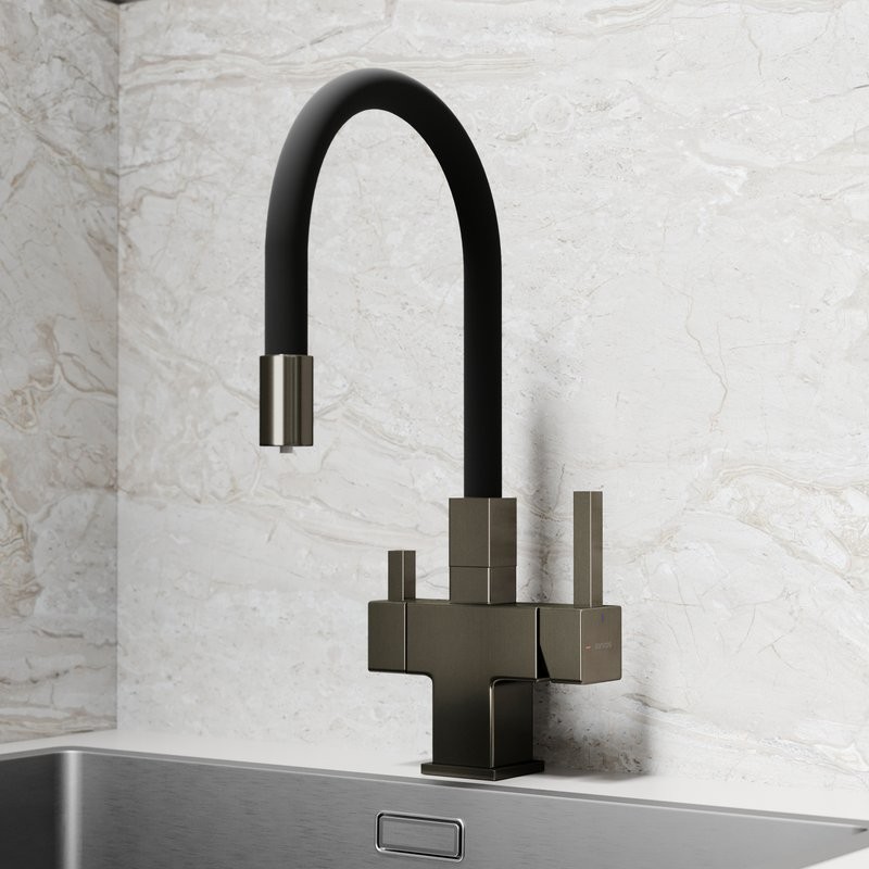 Смеситель для кухни Sancos Arno SC4005GG с гибким изливом, вороненая сталь