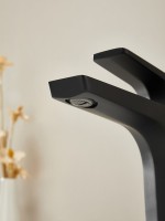 Смеситель для раковины Haiba HB10726-7 черный