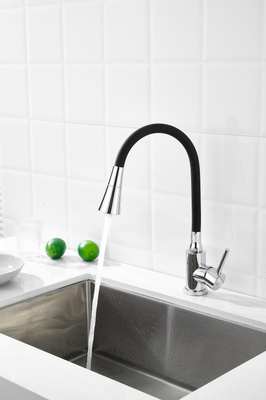 Смеситель для кухни BELZ B809 B74809 с гибким изливом, хром