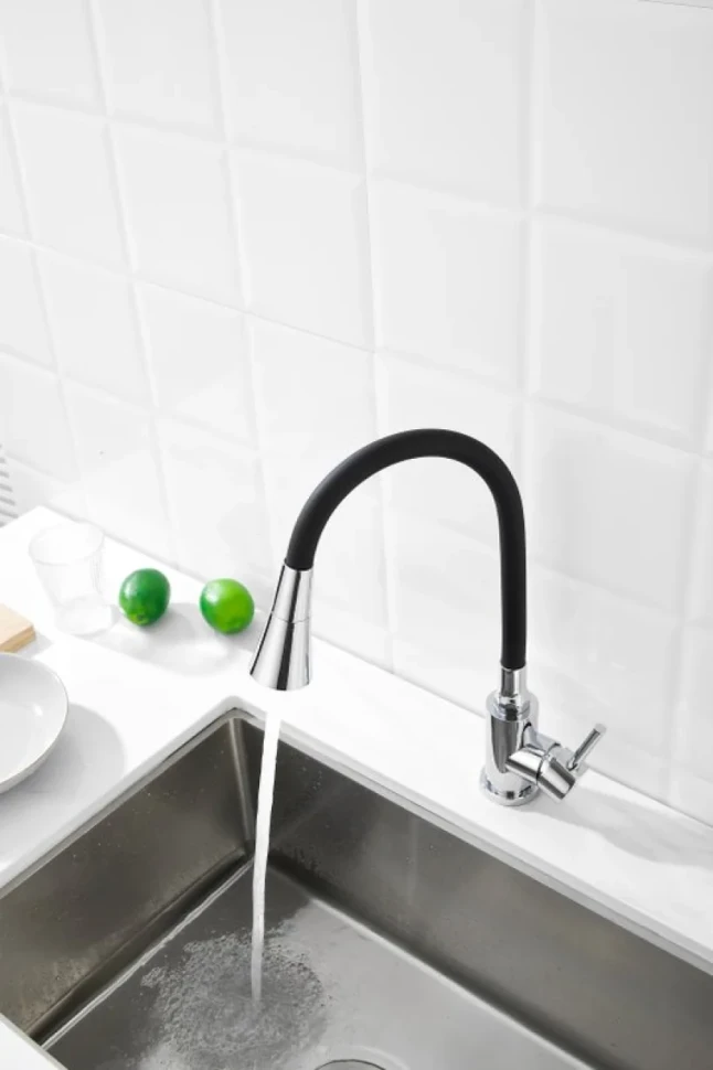 Смеситель для кухни BELZ B809 B74809 с гибким изливом, хром