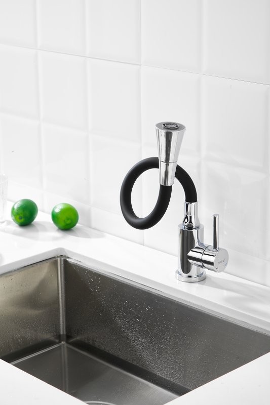 Смеситель для кухни BELZ B809 B74809 с гибким изливом, хром