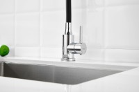 Смеситель для кухни BELZ B809 B74809 с гибким изливом, хром Смеситель для кухни BELZ B809 B74809 с гибким изливом, хром