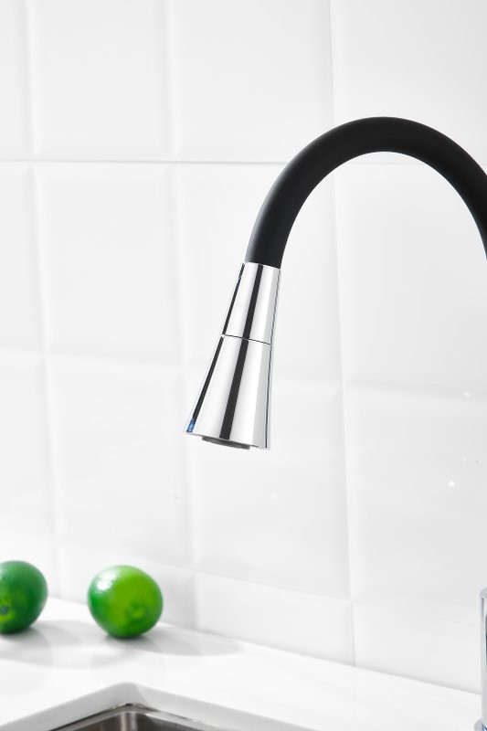 Смеситель для кухни BELZ B809 B74809 с гибким изливом, хром