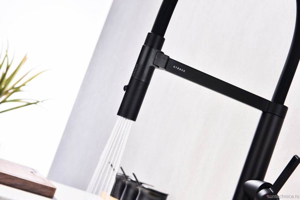 Смеситель для кухни Paulmark Leader Le214101-AN с гибким изливом, антрацит