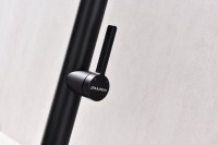 Смеситель для кухни Paulmark Leader Le214101-AN с гибким изливом, антрацит