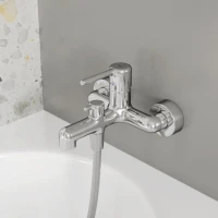 Смеситель для ванны с душем IDDIS AIGSB00i02WA хром Смеситель для ванны с душем IDDIS AIGSB00i02WA хром