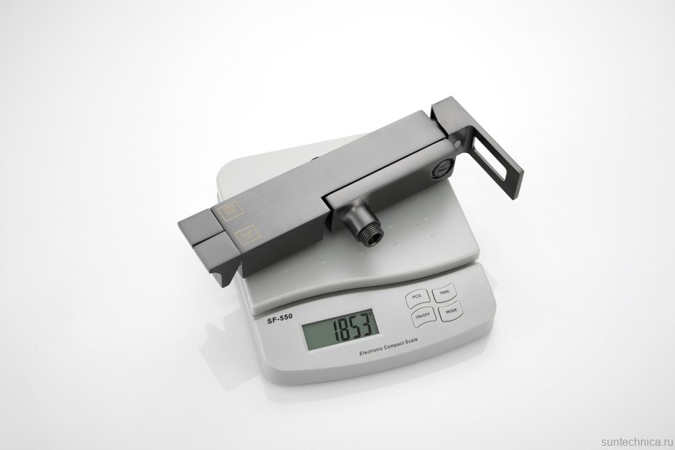 Душевая стойка BELZ B658 B24658-3 оружейная сталь