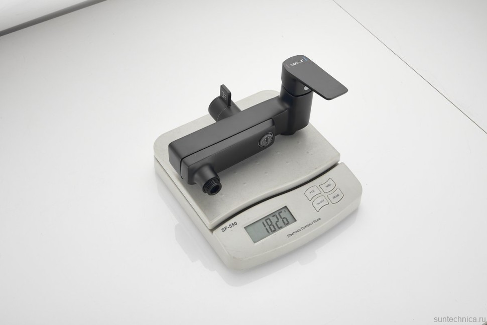 Душевая стойка BELZ B715 B24715-7 матовая черная