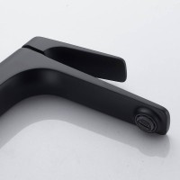 Смеситель для раковины высокий Shevanik S4211H, черный Смеситель для раковины высокий Shevanik S4211H, черный