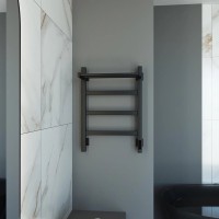 Полотенцесушитель электрический Grota Lore 430х600 RAL9005 EL 60x45 см, подключение справа, слева, скрытое подключение справа, матовый черный, лесенка, из стали, с полкой