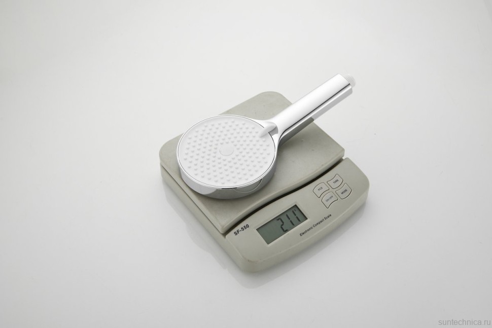 Смеситель для ванны с душем BELZ B713 B61713 хром