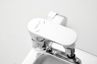 Смеситель для ванны с душем BELZ B713 B61713 хром Смеситель для ванны с душем BELZ B713 B61713 хром