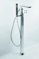 Напольный смеситель для ванны с душем Bravat Phillis F656101C-B3-ENG хром