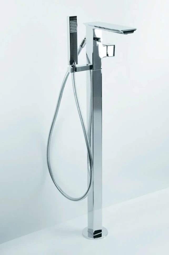 Напольный смеситель для ванны с душем Bravat Phillis F656101C-B3-ENG хром