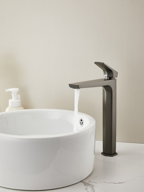 Смеситель для раковины Haiba HB11726-3 оружейная сталь