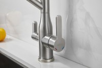 Смеситель для кухни BELZ B815 B78815-1 с гибким изливом, сатин