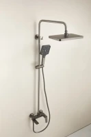 Душевая стойка BELZ B715 B24715-3 оружейная сталь Душевая стойка BELZ B715 B24715-3 оружейная сталь