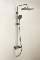 Душевая стойка BELZ B715 B24715-3 оружейная сталь Душевая стойка BELZ B715 B24715-3 оружейная сталь