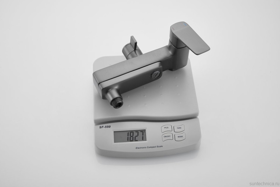 Душевая стойка BELZ B715 B24715-3 оружейная сталь