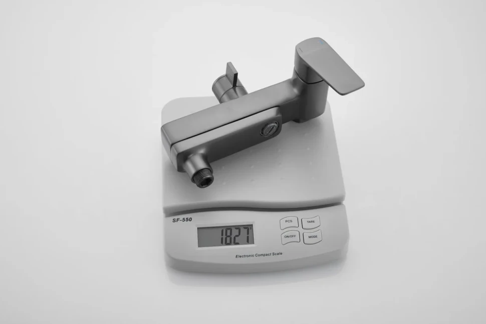 Душевая стойка BELZ B715 B24715-3 оружейная сталь
