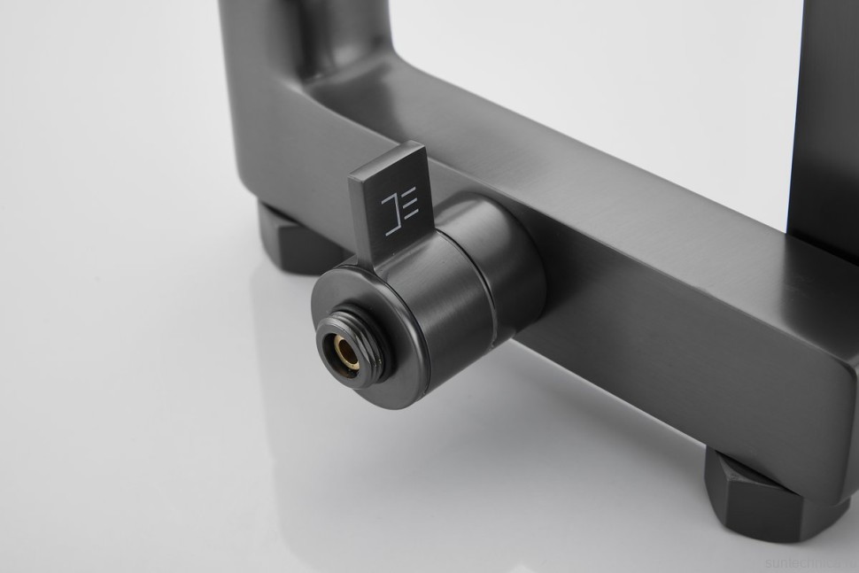 Душевая стойка BELZ B715 B24715-3 оружейная сталь