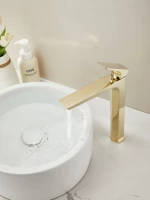 Смеситель для раковины Haiba HB11726-5 золото Смеситель для раковины Haiba HB11726-5 золото