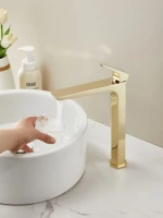 Смеситель для раковины Haiba HB11726-5 золото Смеситель для раковины Haiba HB11726-5 золото