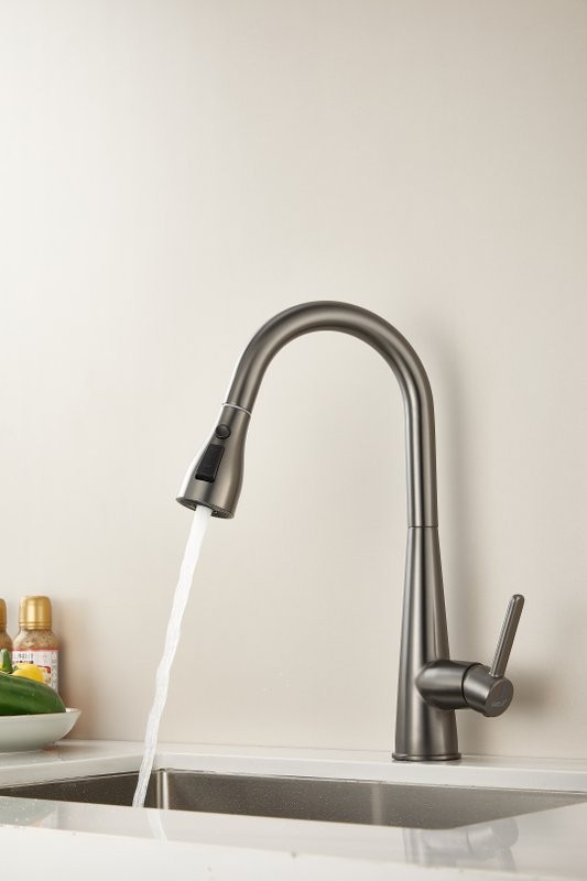 Смеситель для кухни BELZ B816 B74816-3 оружейная сталь