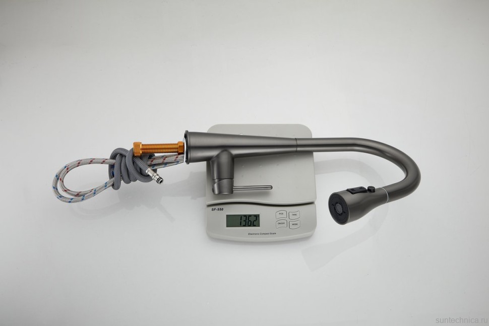 Смеситель для кухни BELZ B816 B74816-3 оружейная сталь