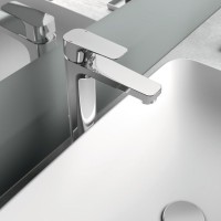 Смеситель для раковины Ideal Standard Ceraplin III Slim BC561AA Смеситель для раковины Ideal Standard Ceraplin III Slim BC561AA