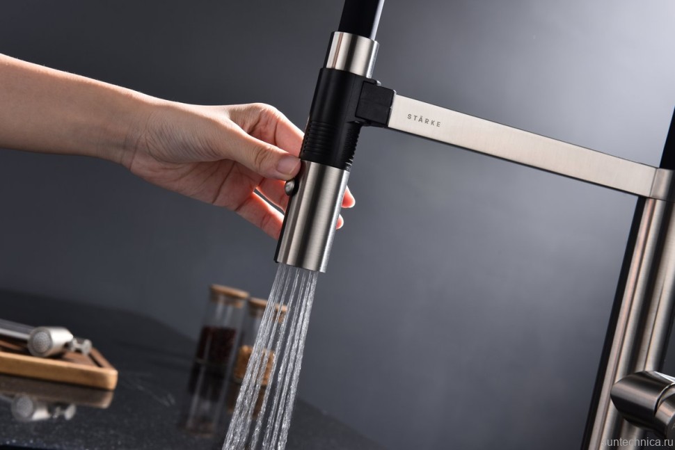 Смеситель для кухни Paulmark Leader Le214101-BS с гибким изливом, брашированная сталь