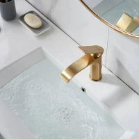 Смеситель для раковины Shevanik S4101G, золотой сатин Смеситель для раковины Shevanik S4101G, золотой сатин