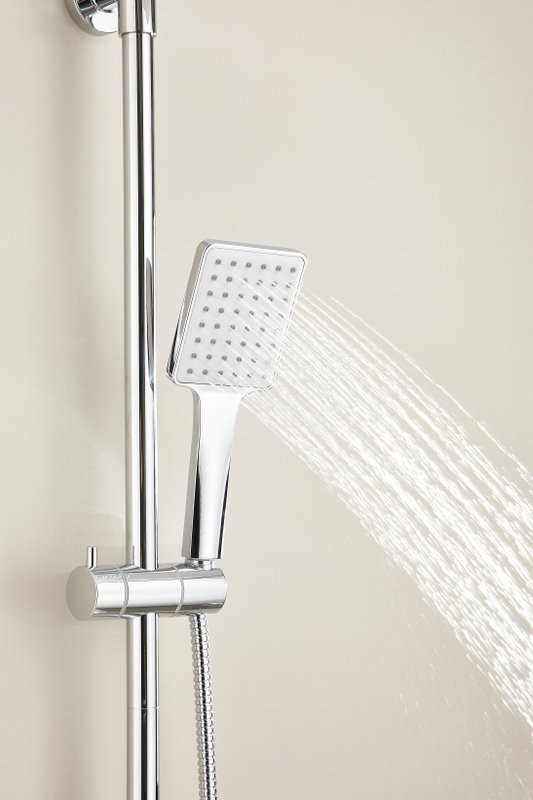 Душевая стойка BELZ B24613 хром