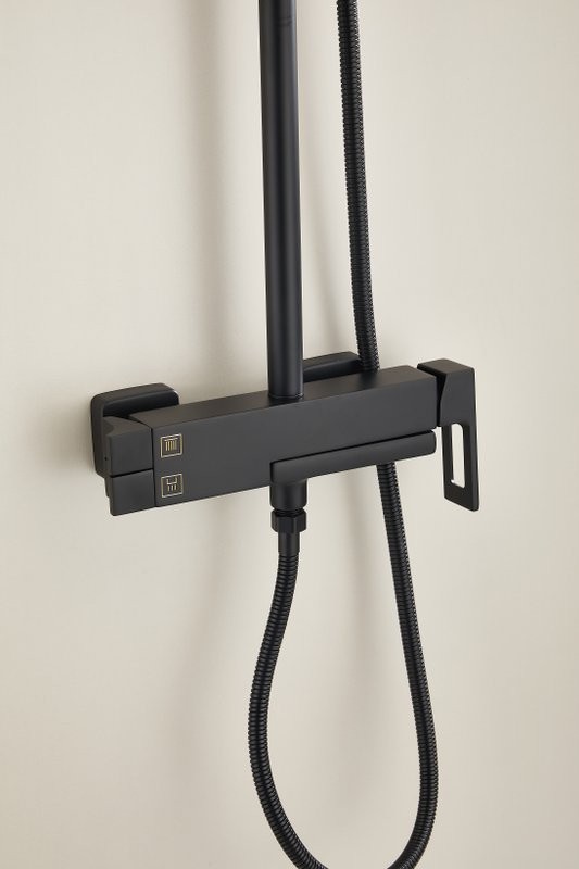 Душевая стойка BELZ B658 B24658-7 матовая черная