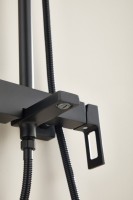 Душевая стойка BELZ B658 B24658-7 матовая черная