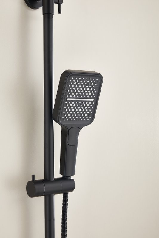 Душевая стойка BELZ B658 B24658-7 матовая черная