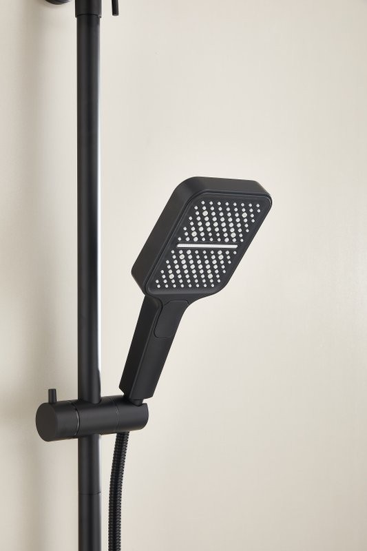 Душевая стойка BELZ B658 B24658-7 матовая черная