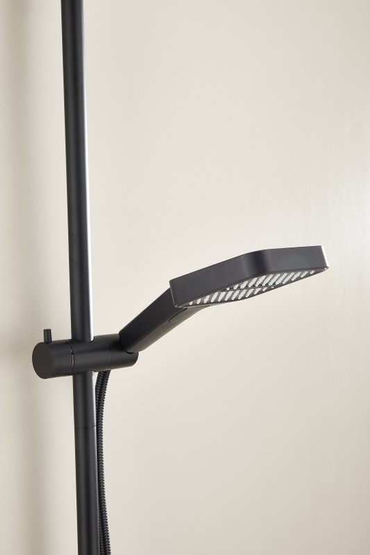 Душевая стойка BELZ B658 B24658-7 матовая черная